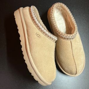 UGG Tasman Clog Slipper Driftwood Size 6